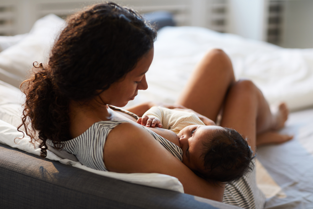 Freio curto da língua em bebês: você sabe como pode afetar a amamentação?