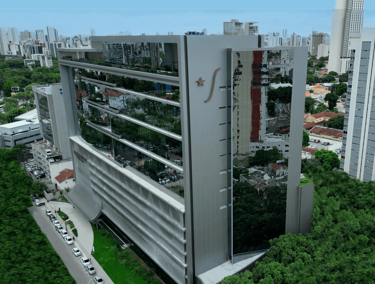 Fachada-Memorial-Star_Imagem-de-destaque-para-o-webdoor-1536x1165