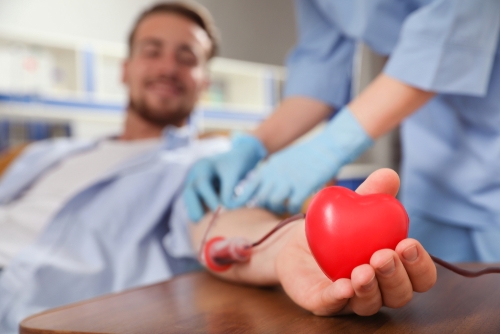 Hematologista da Rede alerta para a necessidade de doações de sangue e medula 