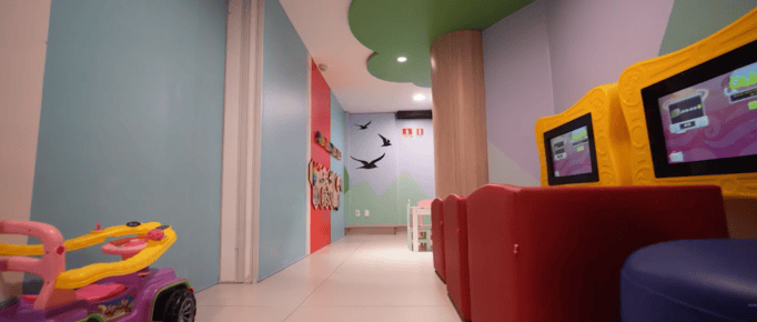 Nova sala sensorial transforma o atendimento infantil no Hospital e Maternidade Brasil